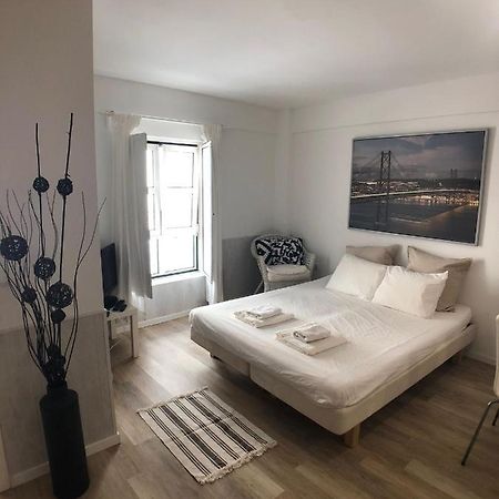 Lx Lisboa Cozy Studio Luaran gambar