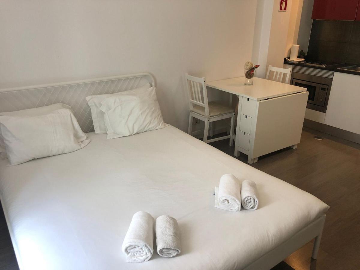 Lx Lisboa Cozy Studio Luaran gambar