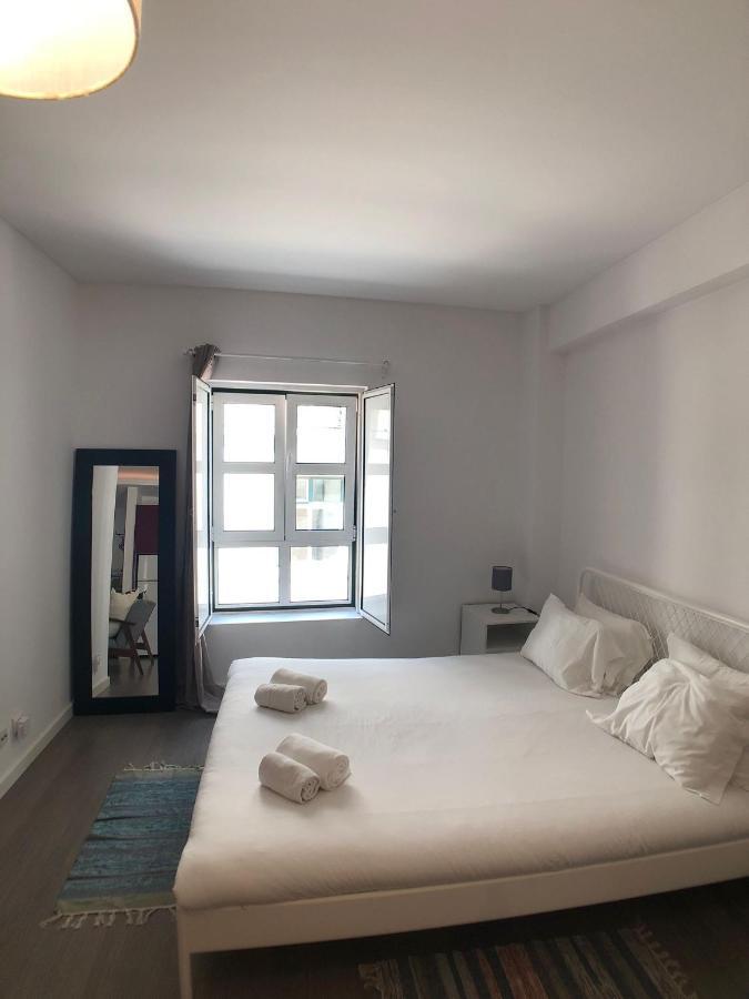 Lx Lisboa Cozy Studio Luaran gambar
